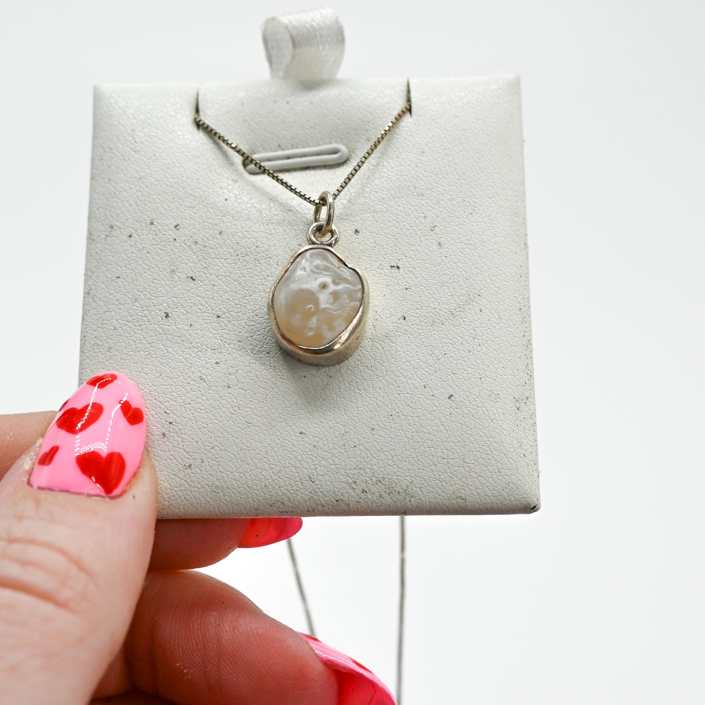 Beach agate necklace