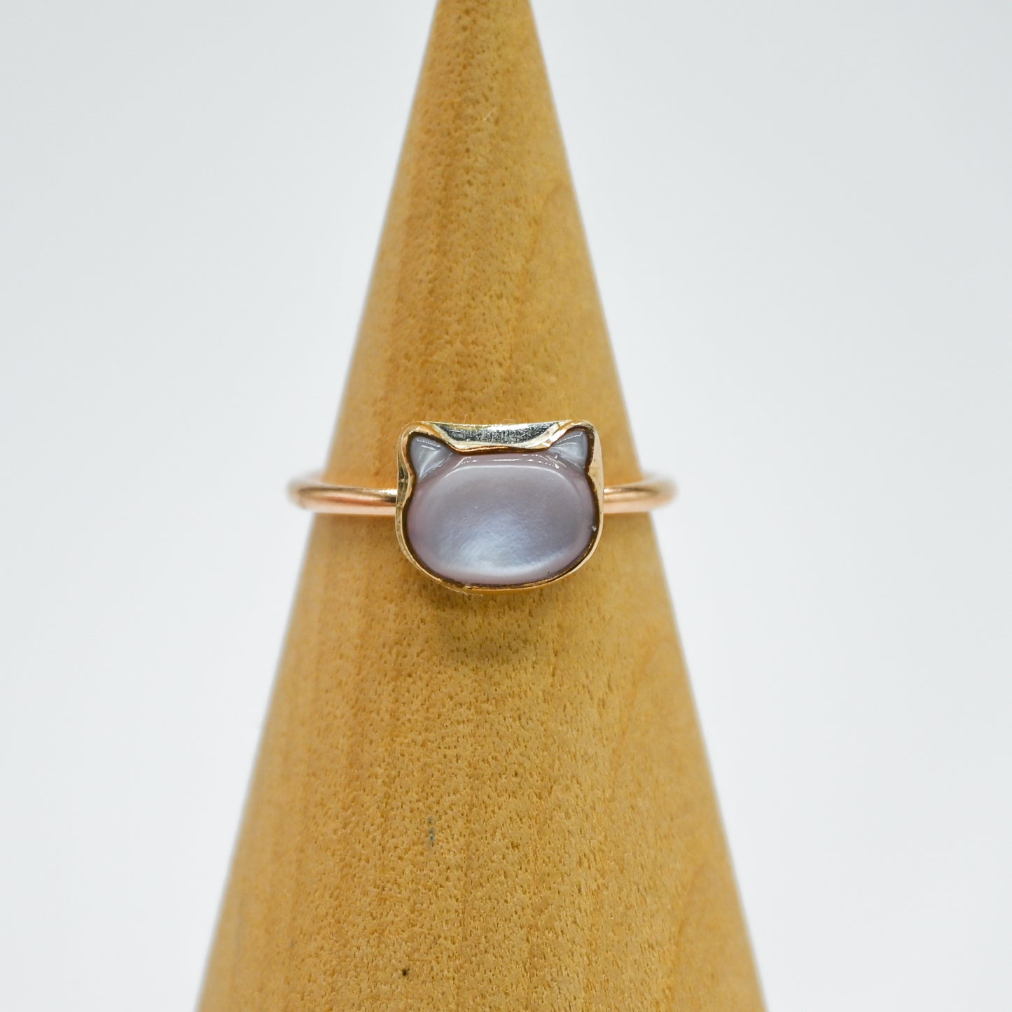 Gold fill mother of pearl cat size 7.25