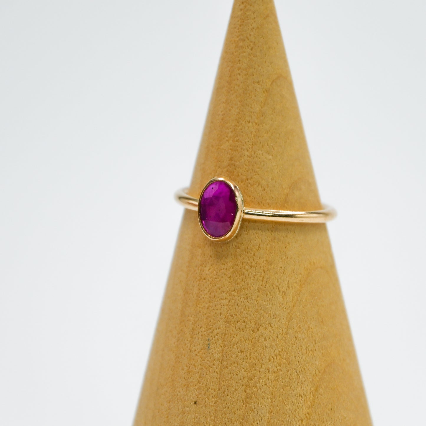 Gold fill rose cut ruby size 7.25