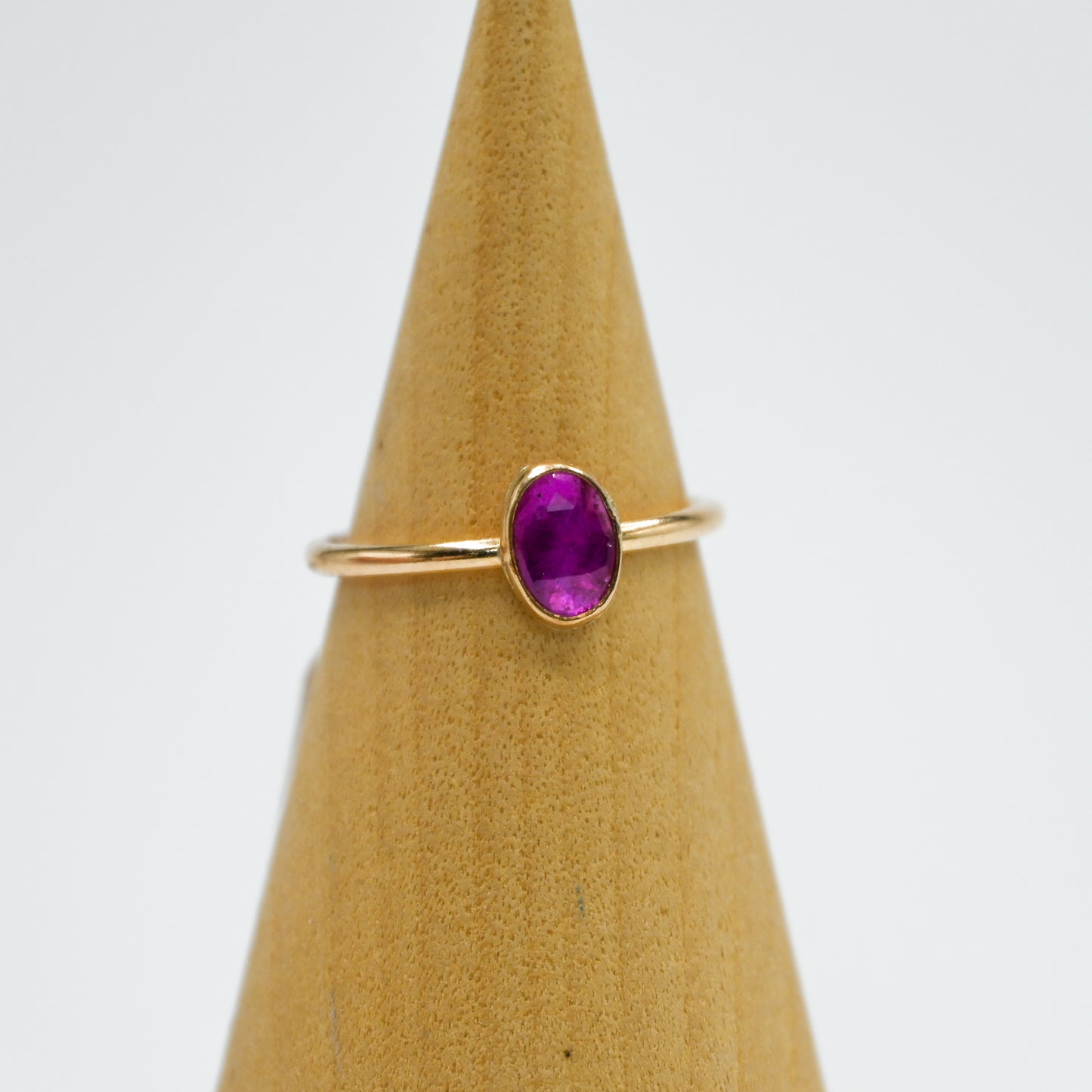 Gold fill rose cut ruby size 7.25