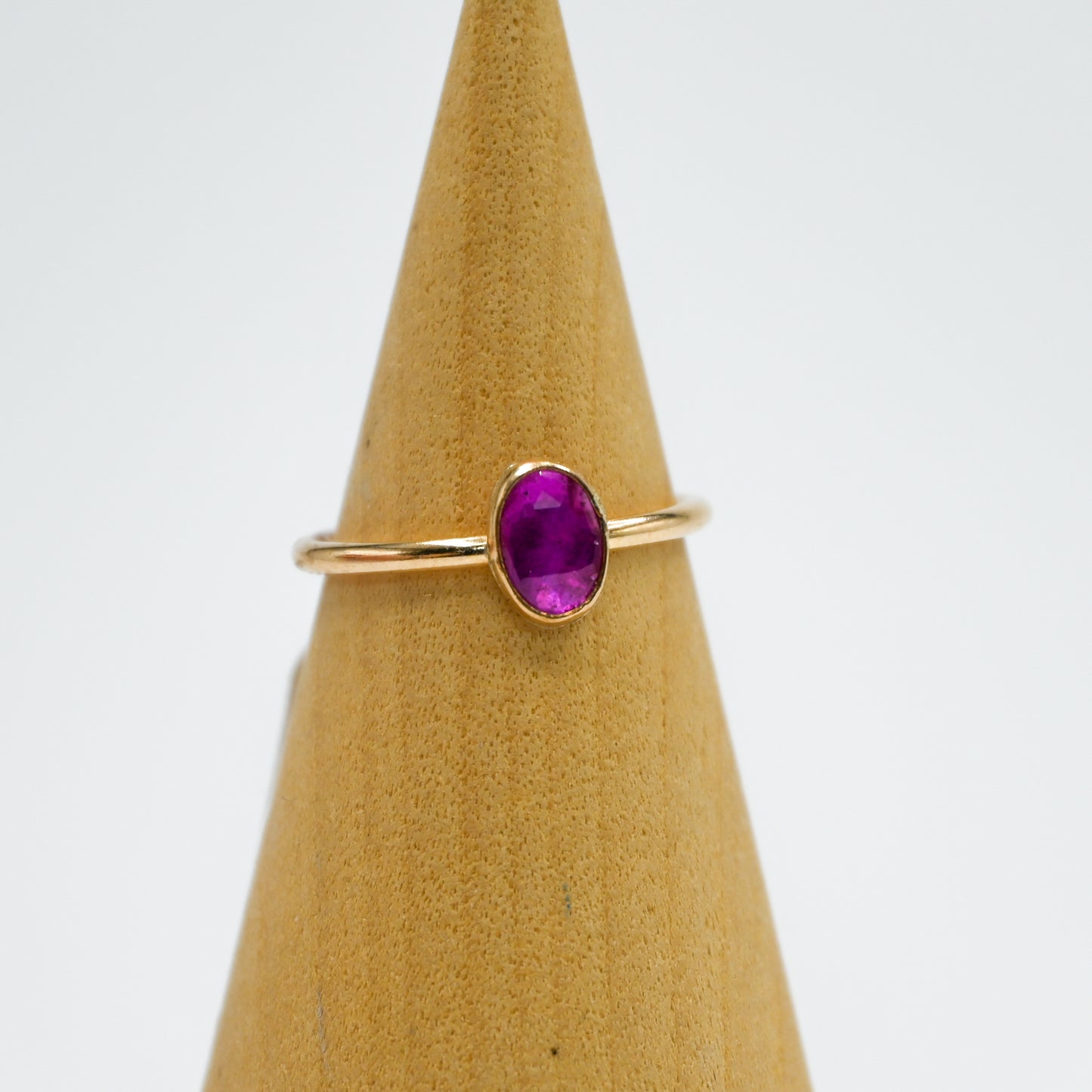 Gold fill rose cut ruby size 7.25
