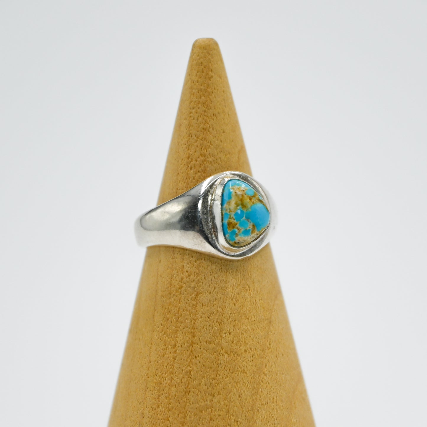 Signet ring with az south hill turquoise size 5