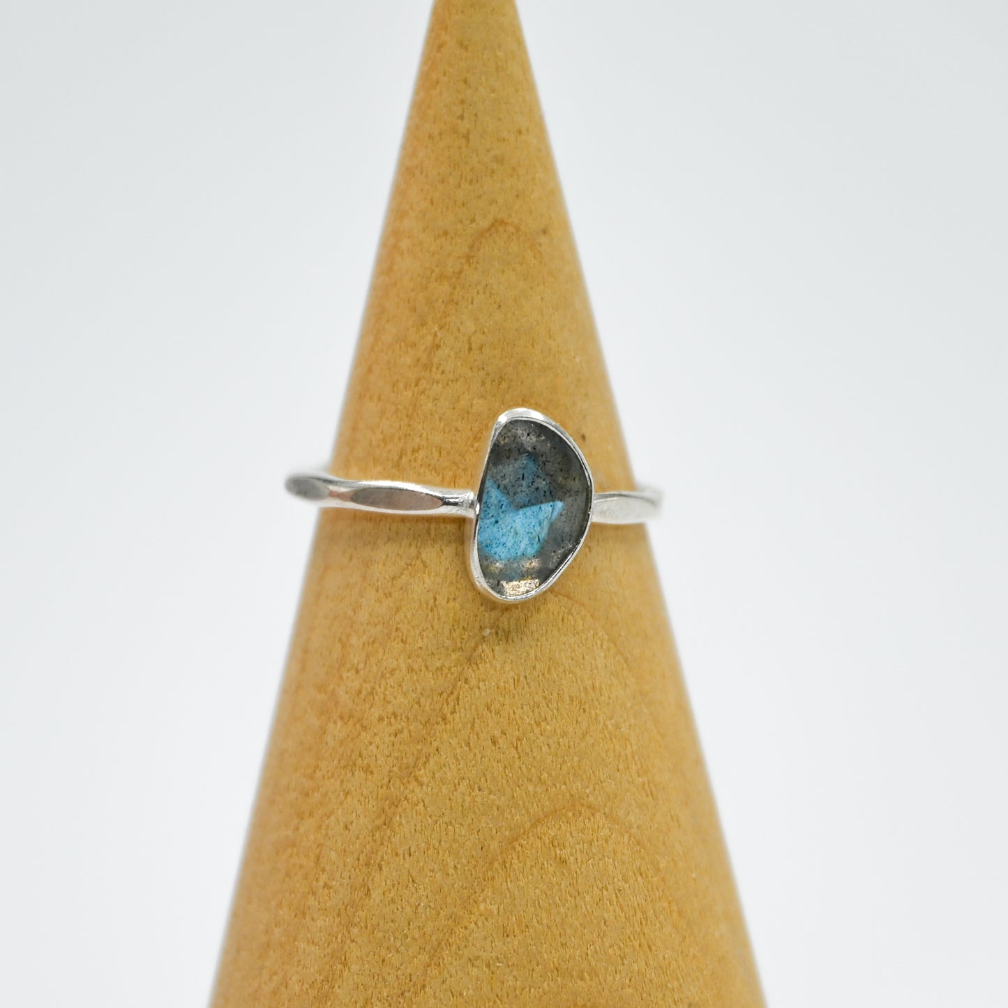 Rose cut labradorite size 6.75