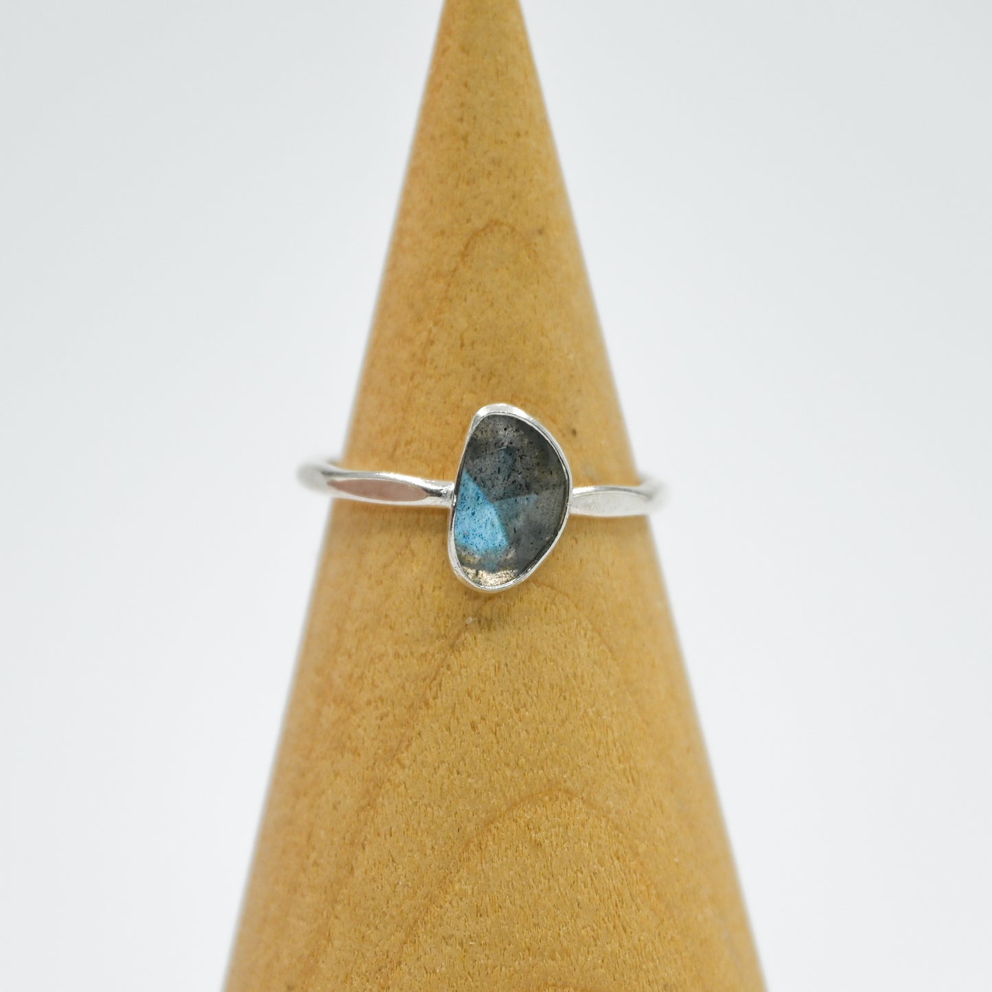 Rose cut labradorite size 6.75