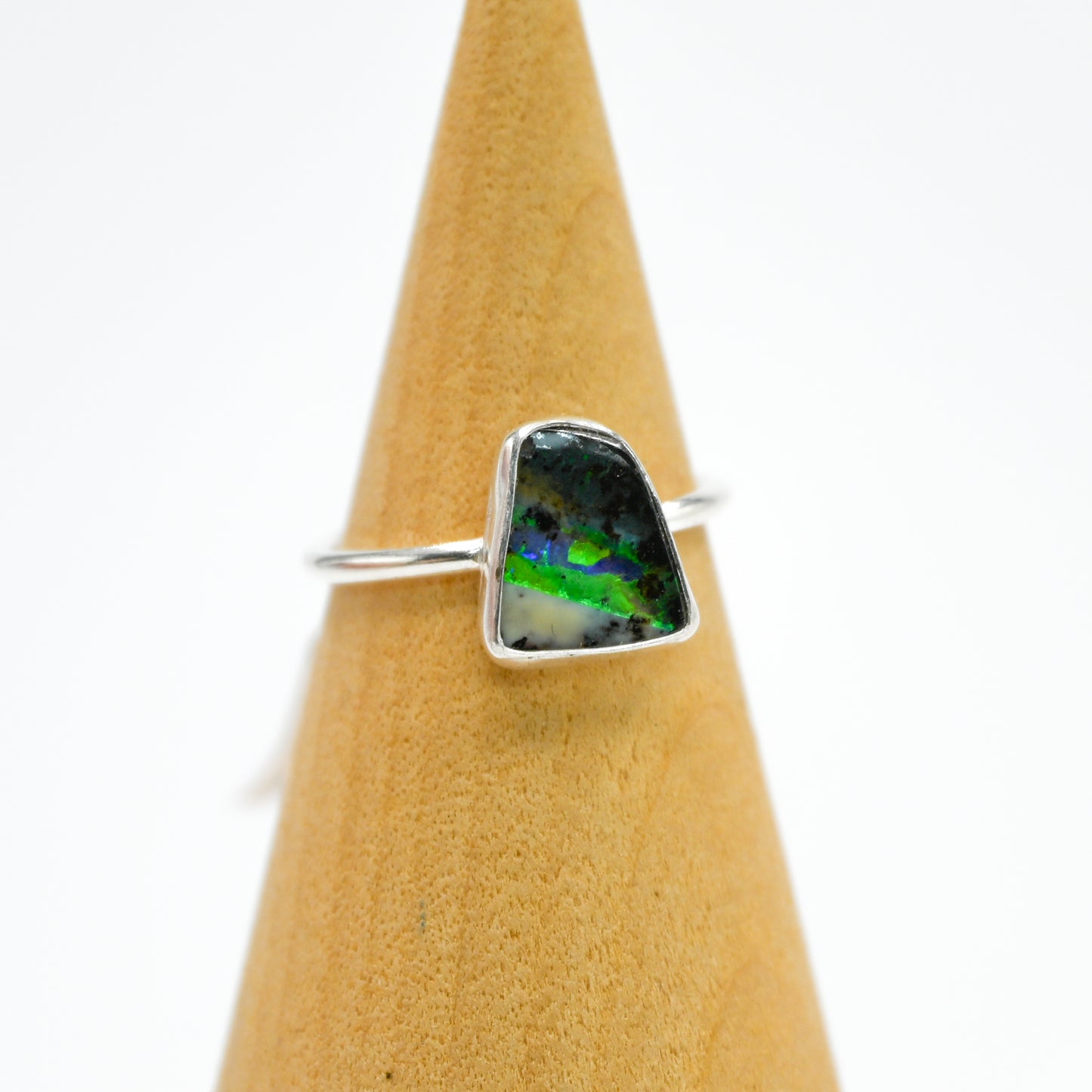 Australian boulder opal size 7.25