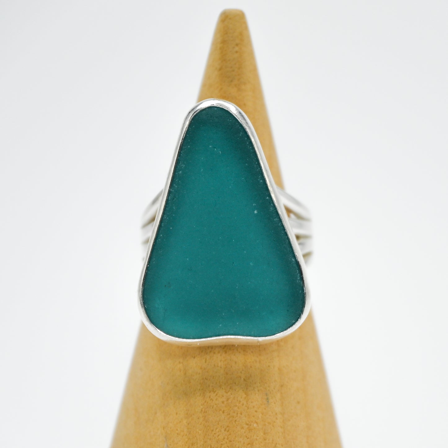 XXL aqua triangle sea glass size 8