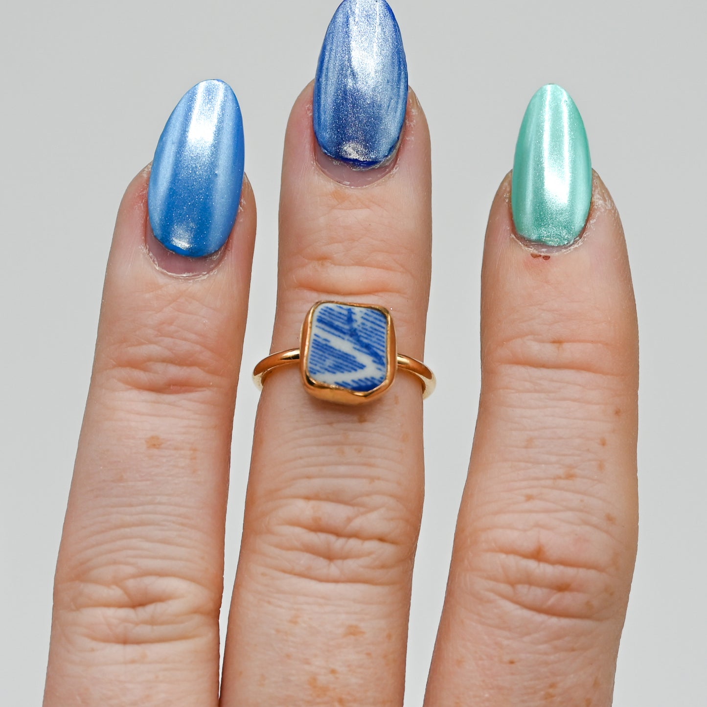 Gold fill sea pottery size 5