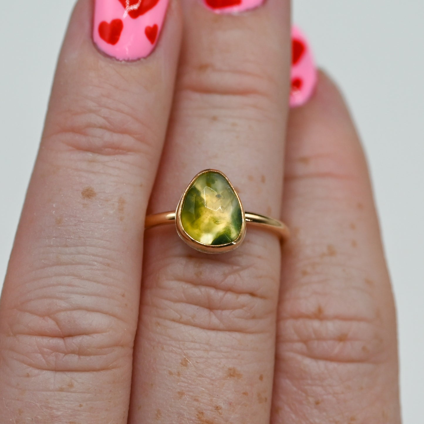 Gold fill rose cut moss agate size 6.75