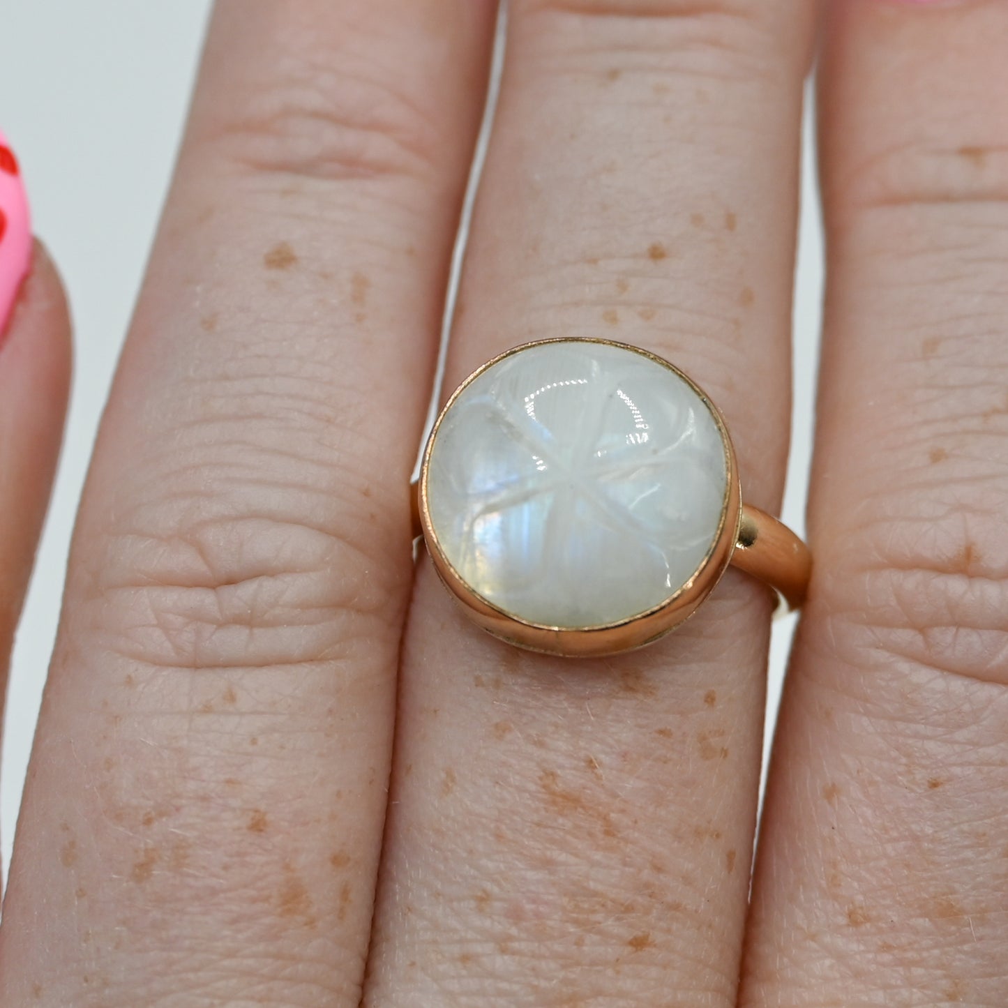 Gold fill round carved moonstone size 8