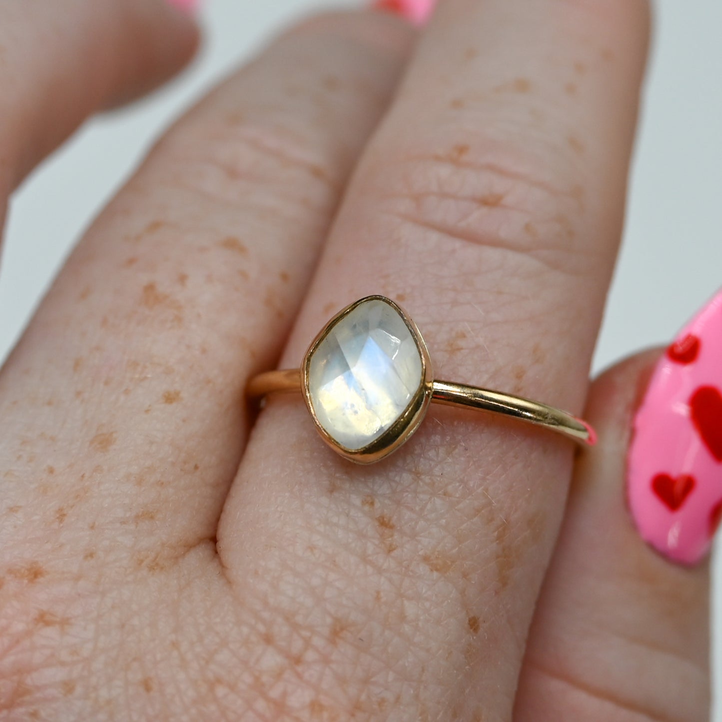Gold fill rose cut moonstone size 10.5
