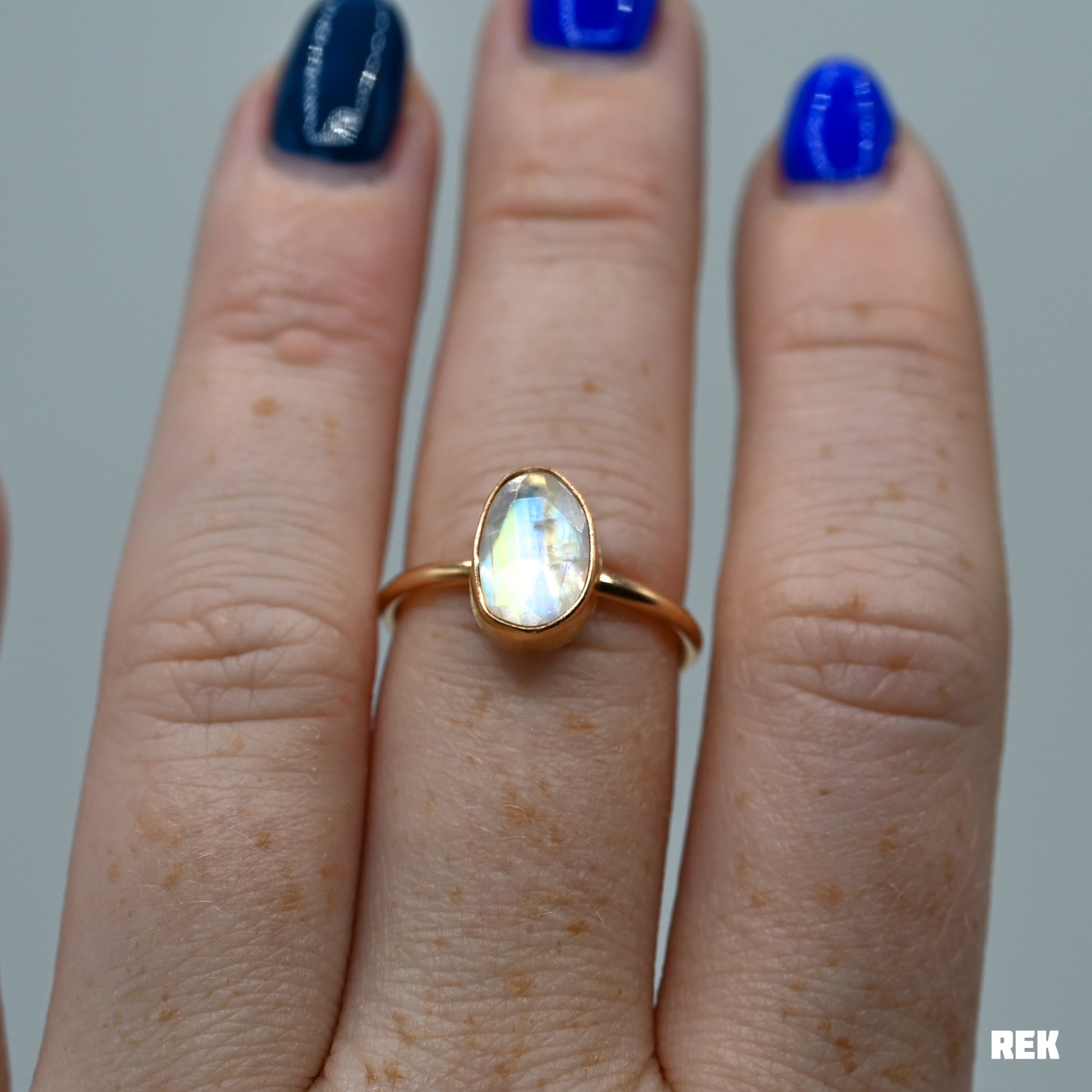 Gold fill faceted rainbow moonstone size 7