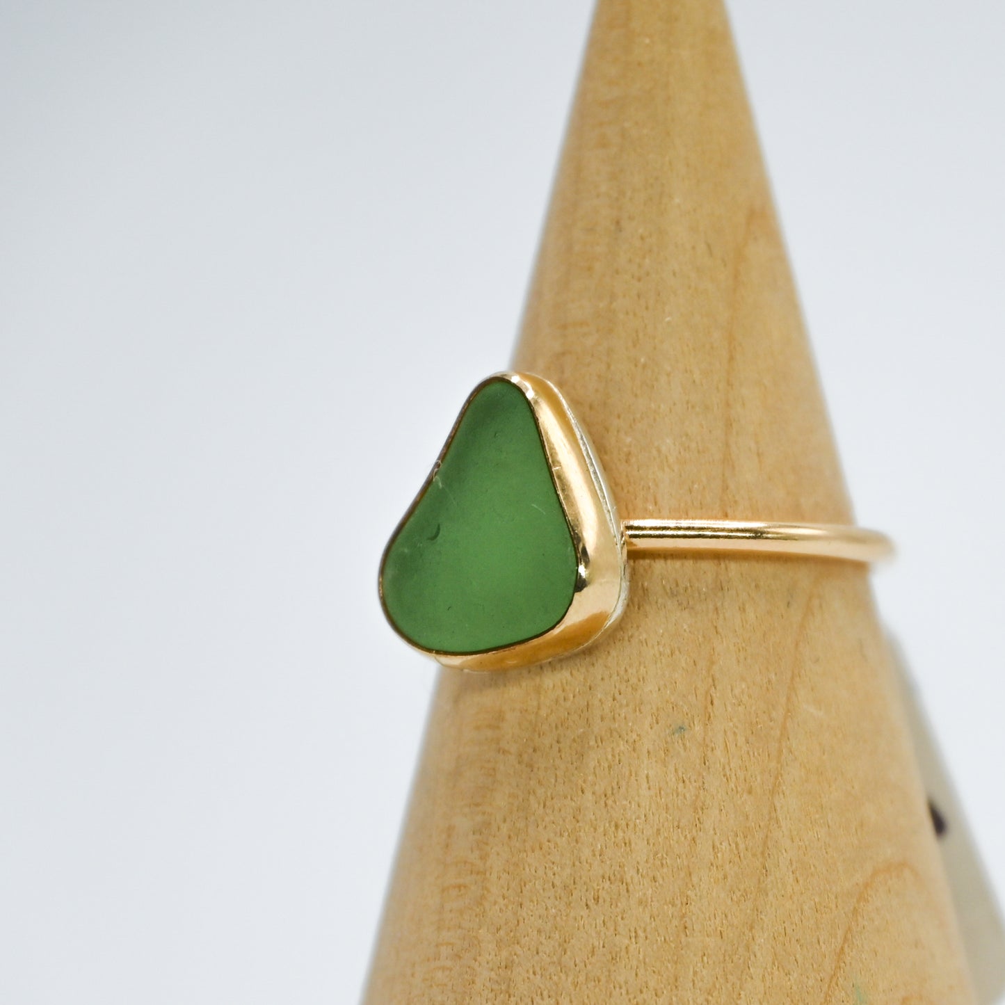 Gold fill wintergreen sea glass size 8