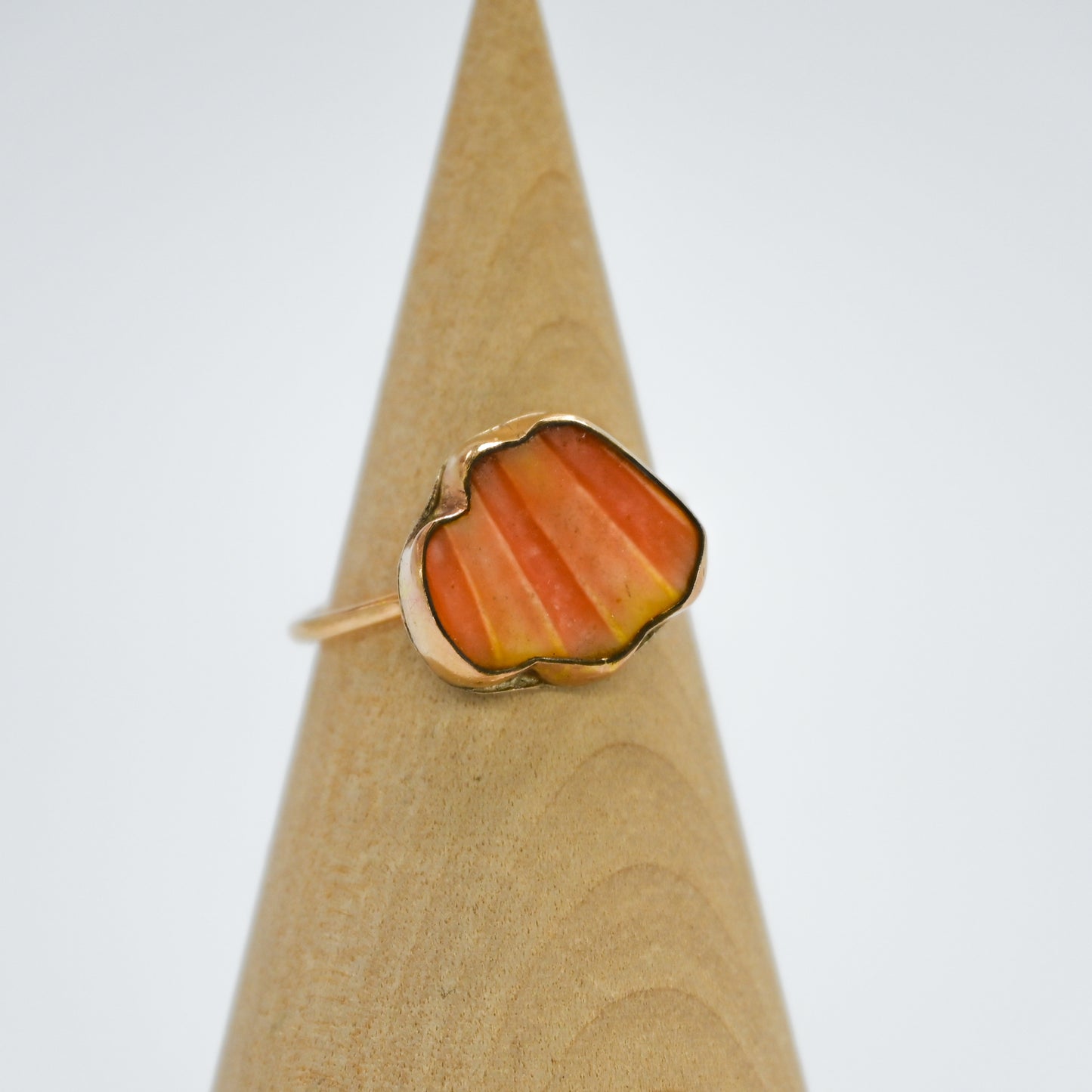 Gold fill Hawaiian sunrise shell chip size 8