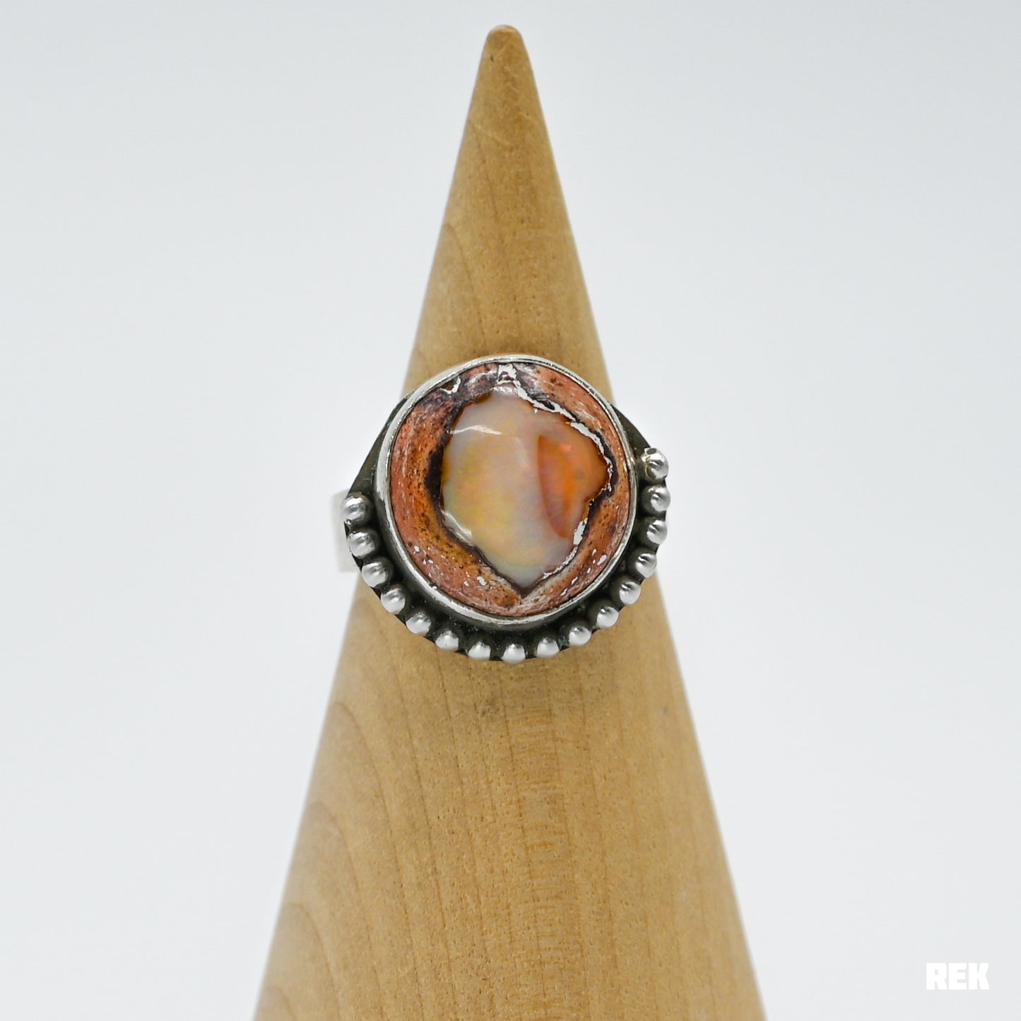 Large Mexican fire opal size 7