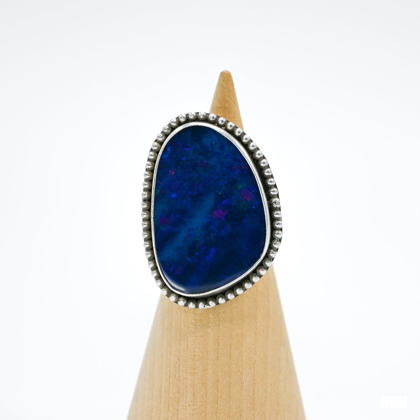 XXL Australian Opal size 8.5