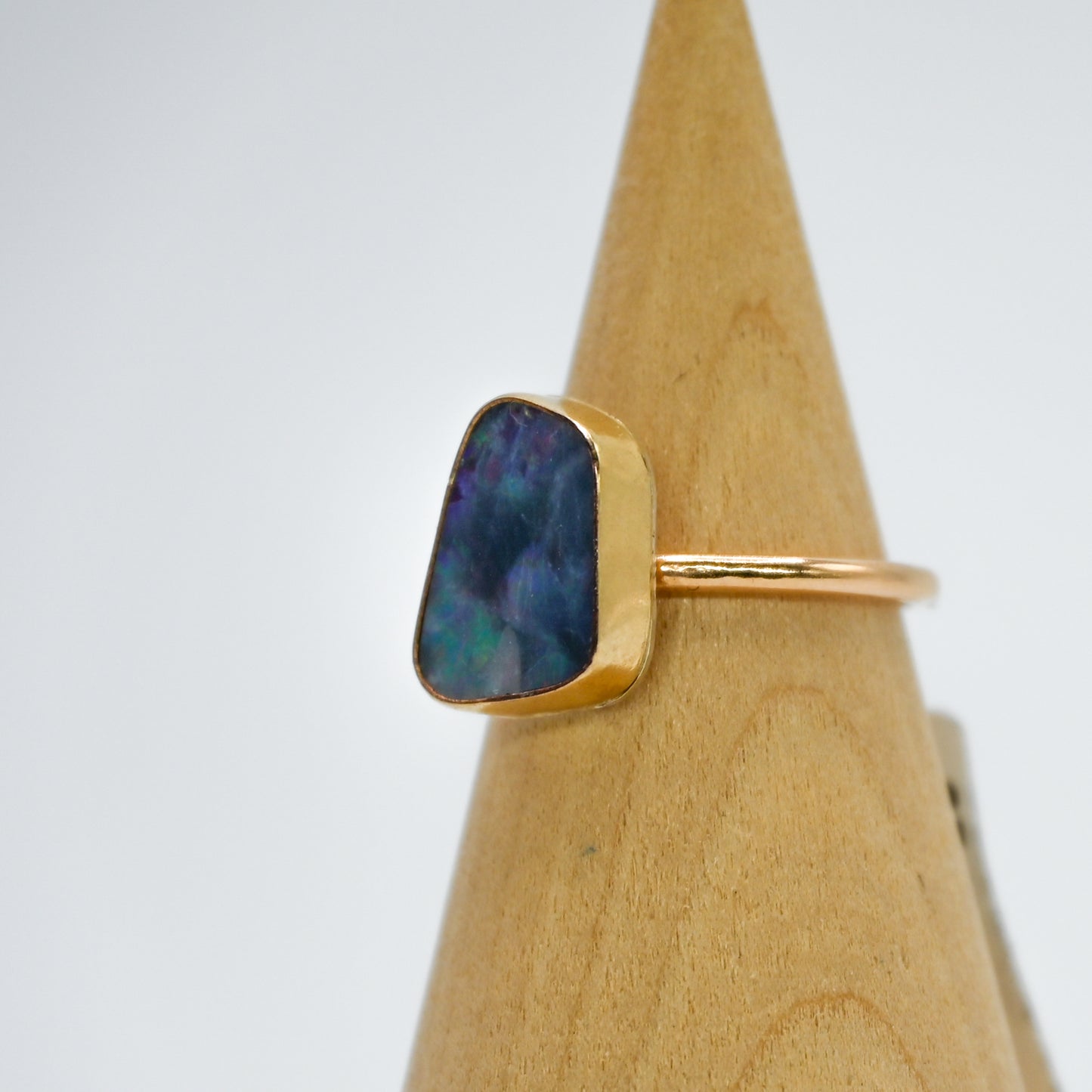 Gold fill Australian opal size 6