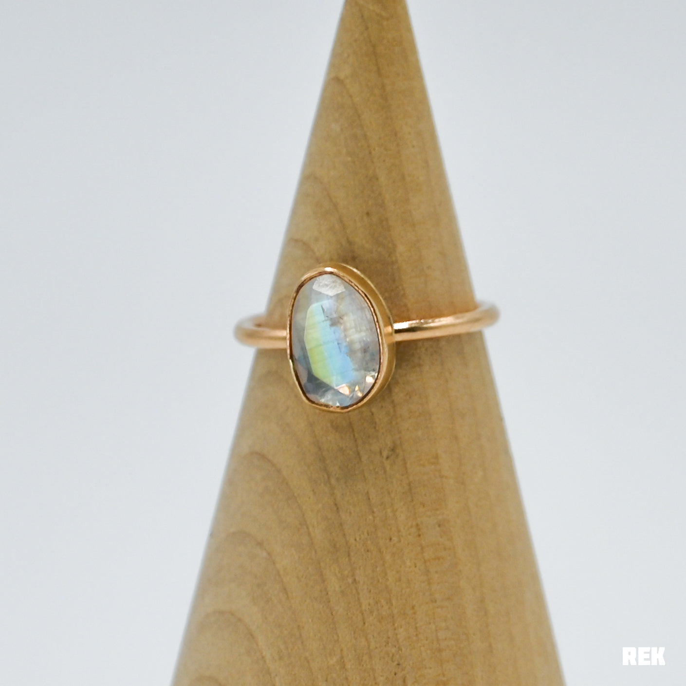 Gold fill faceted rainbow moonstone size 7