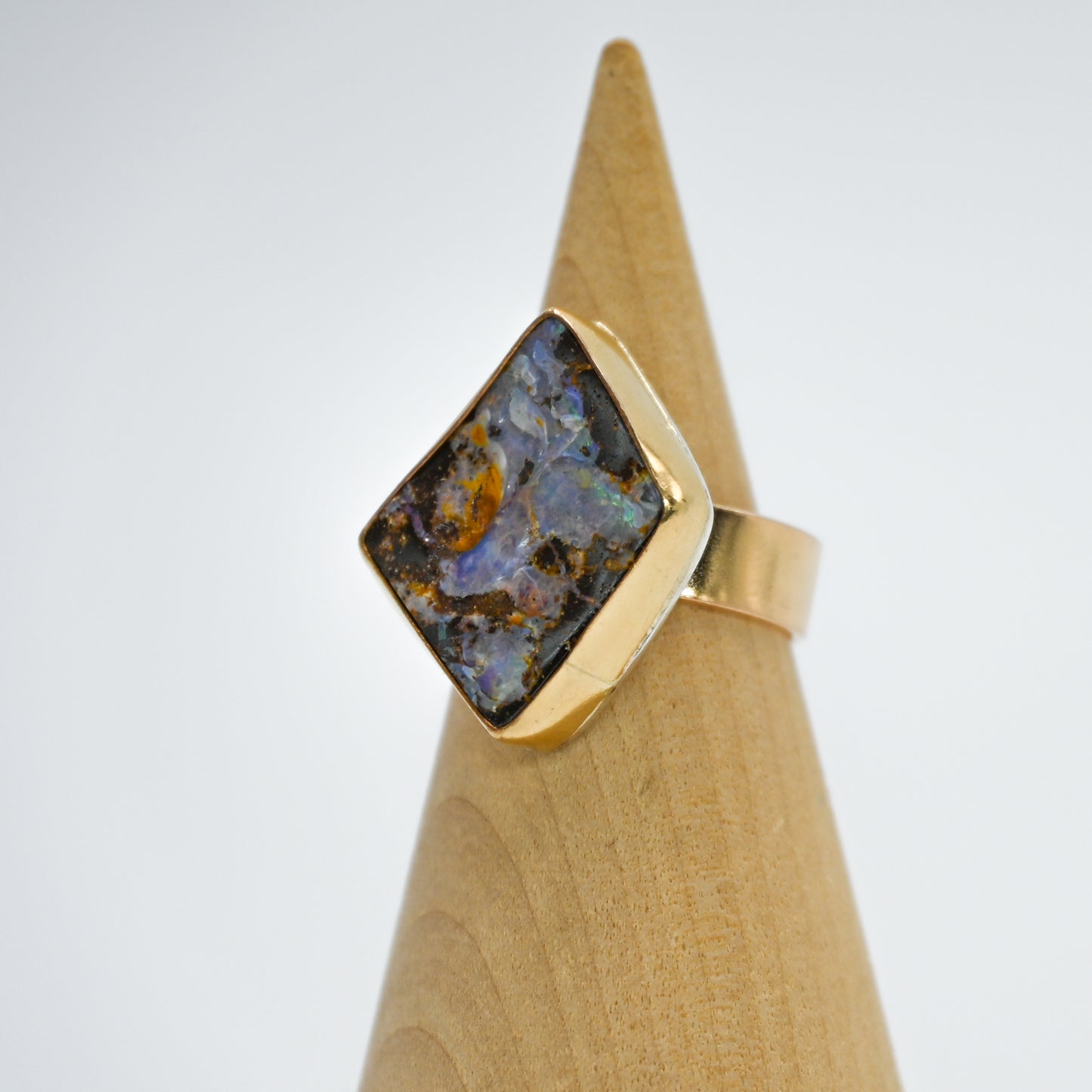 Gold fill xxl Australian boulder opal size 7