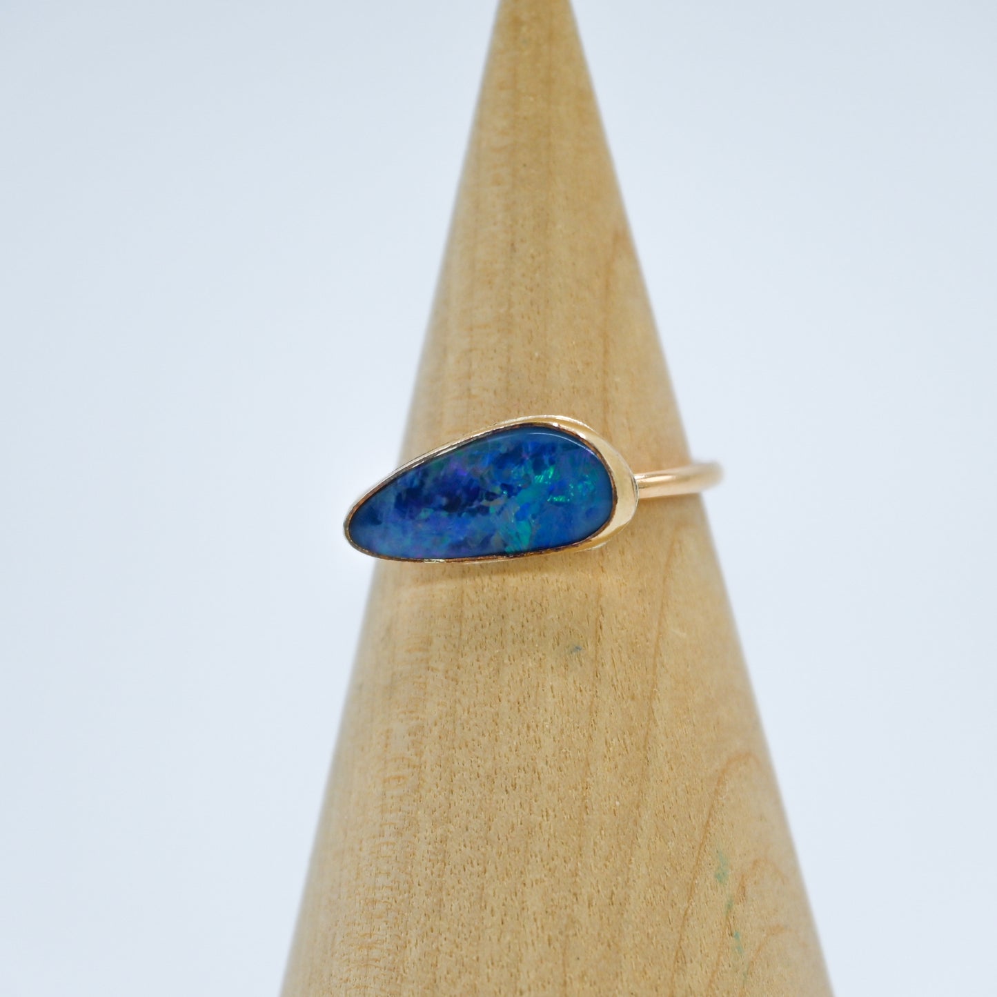 Gold fill horizontal Australian opal size 7.5