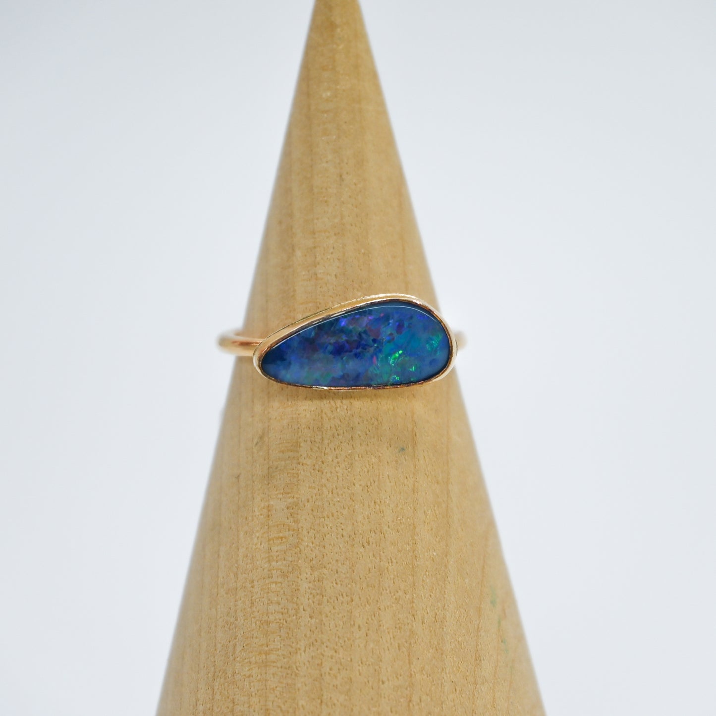 Gold fill horizontal Australian opal size 7.5