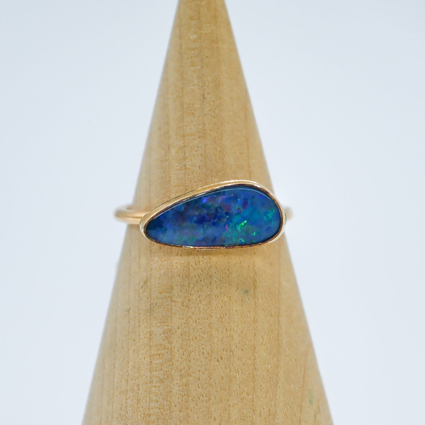 Gold fill horizontal Australian opal size 7.5