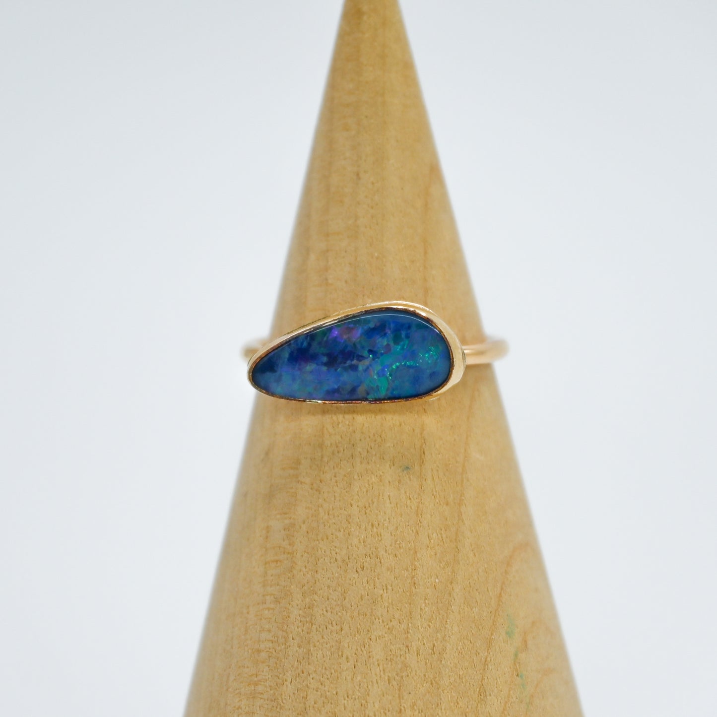 Gold fill horizontal Australian opal size 7.5