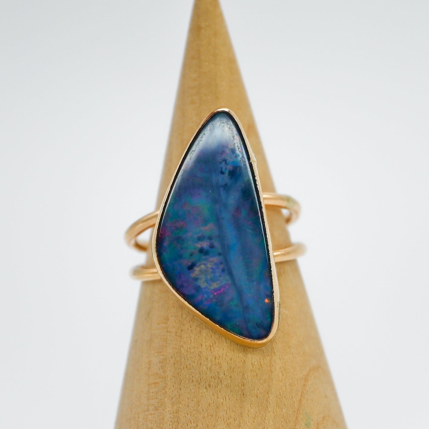 Gold fill xxl double band Australian Opal size 8.5