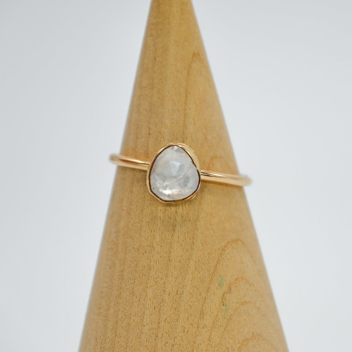 Gold fill rose cut moonstone size 10