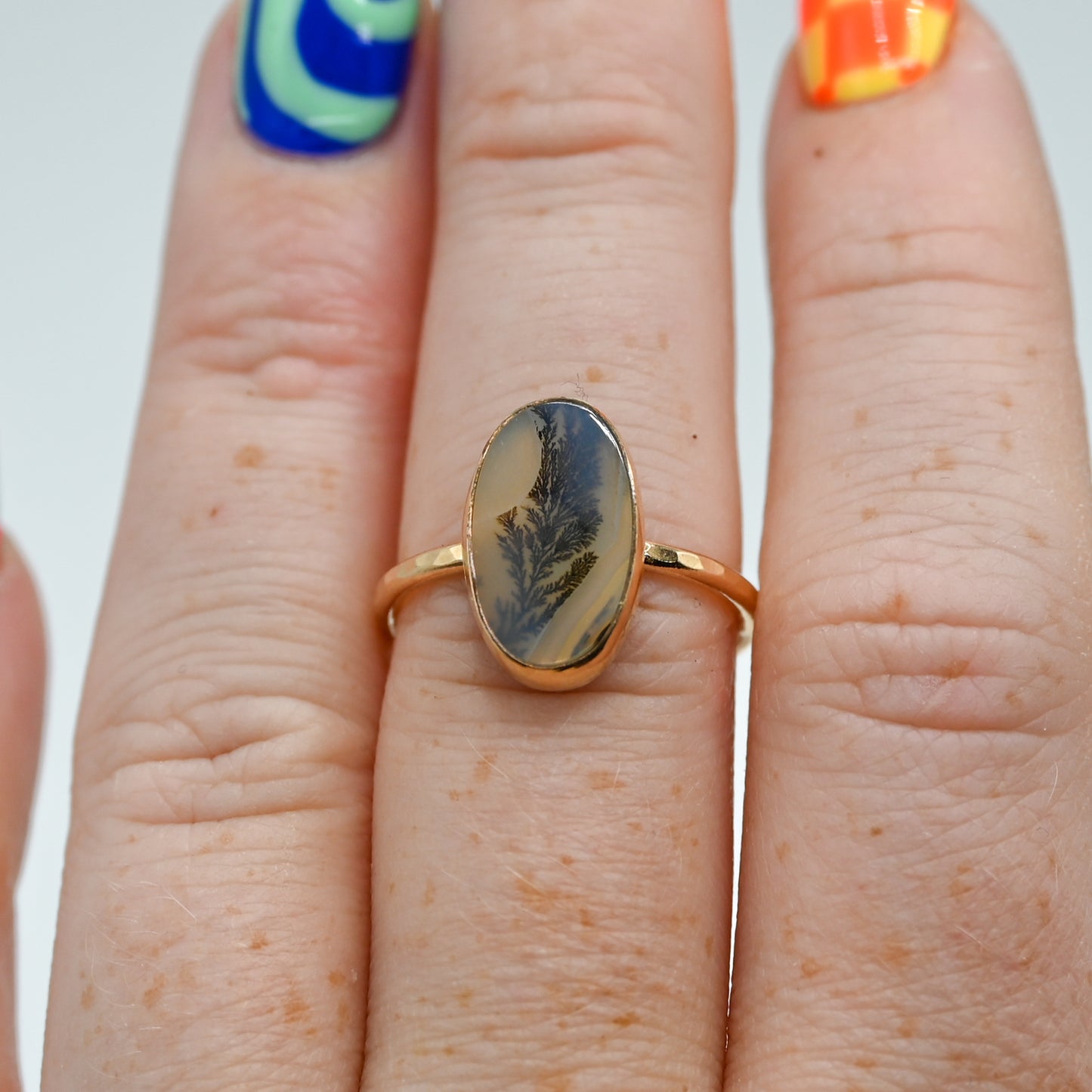 Gold fill oval dendritic agate size 7