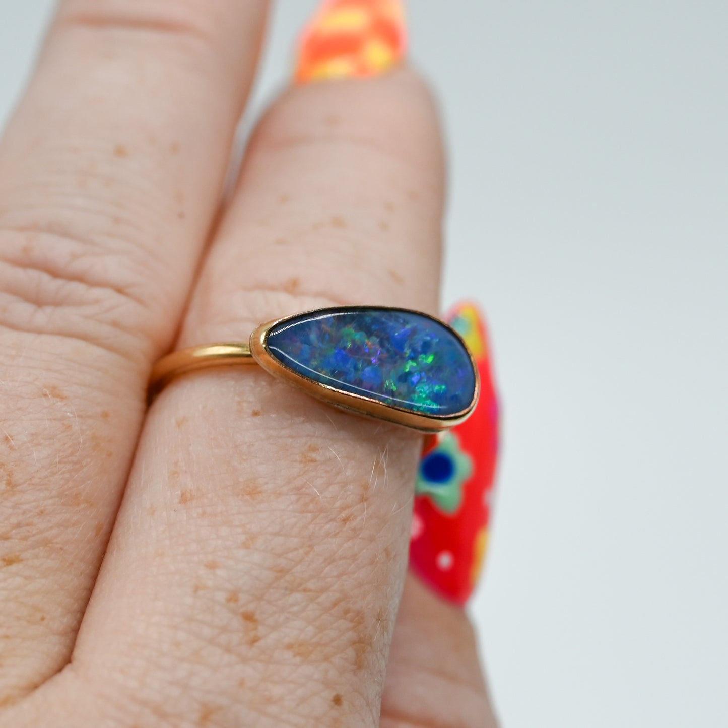 Gold fill horizontal Australian opal size 7.5