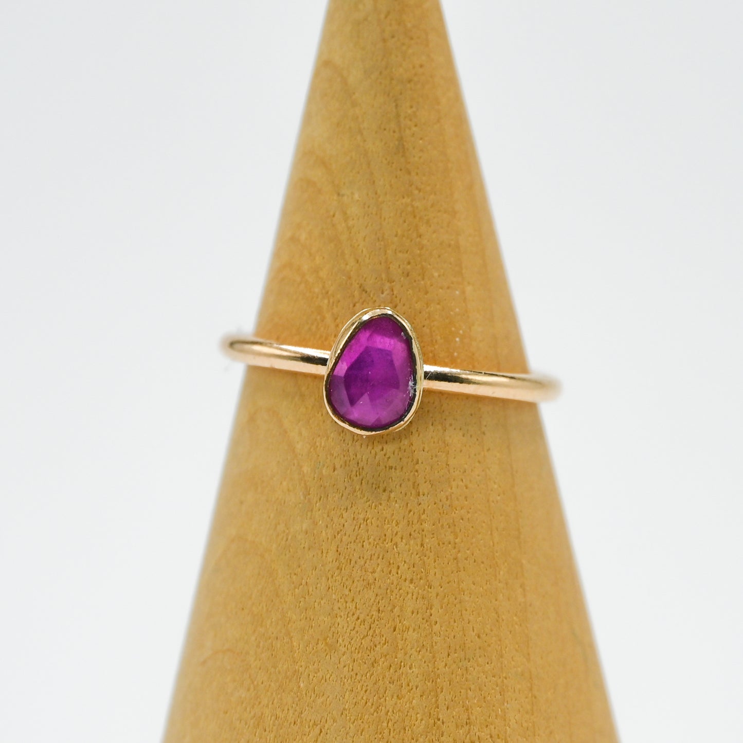 Gold fill rose cut ruby size 5.75