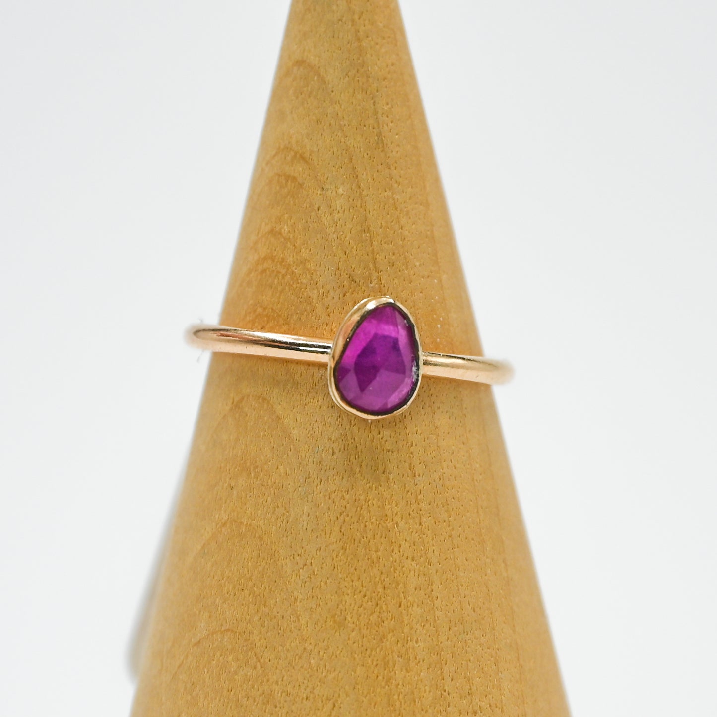 Gold fill rose cut ruby size 5.75