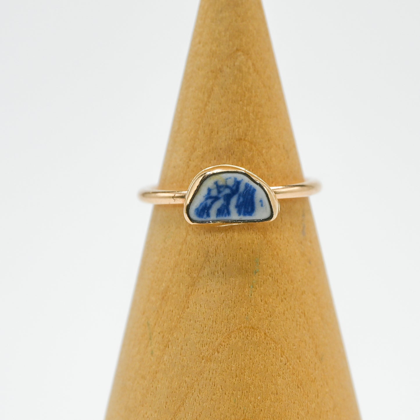 Gold fill sea pottery size 6.5