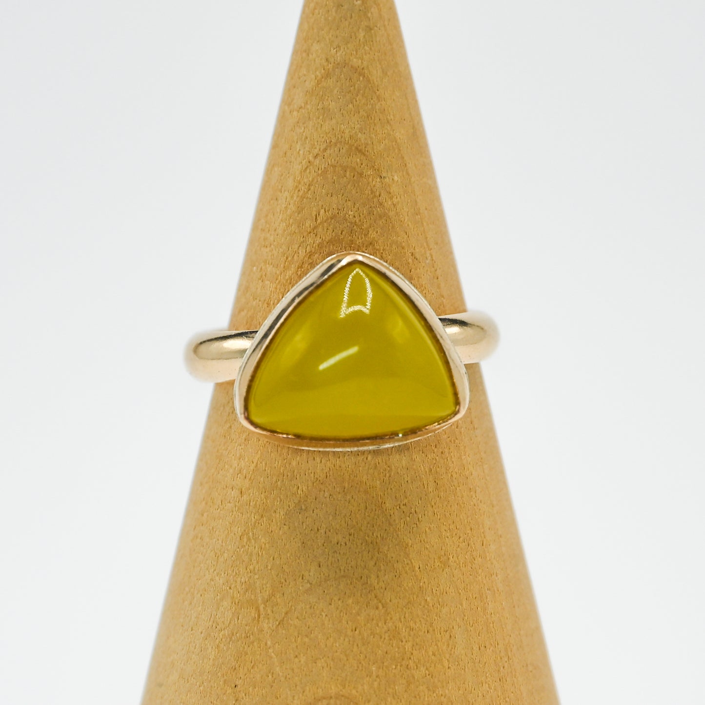 Gold fill xl triangle vesuvianite size 7