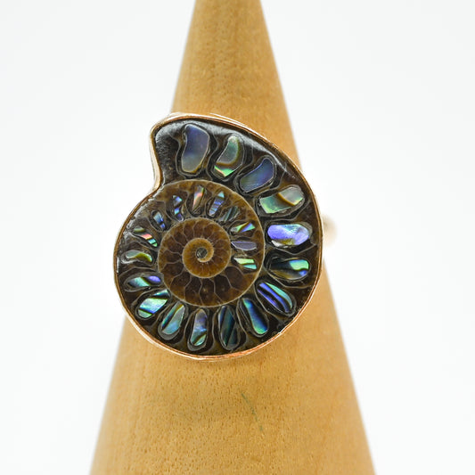 Gold fill xxl abalone inlay in ammonite shell size 7.75