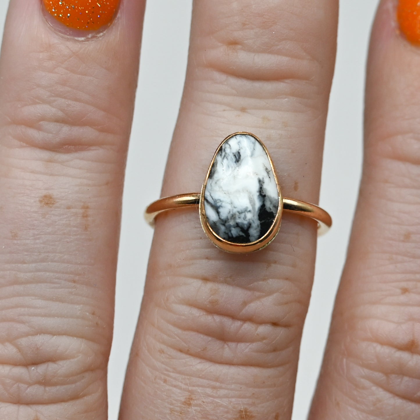 Gold fill white buffalo size 7