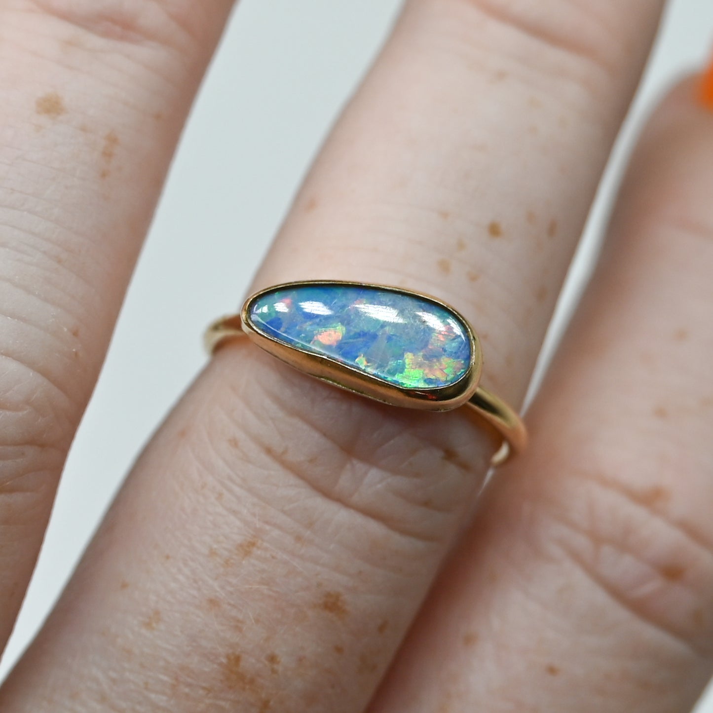 Gold fill horizontal Australian opal size 7
