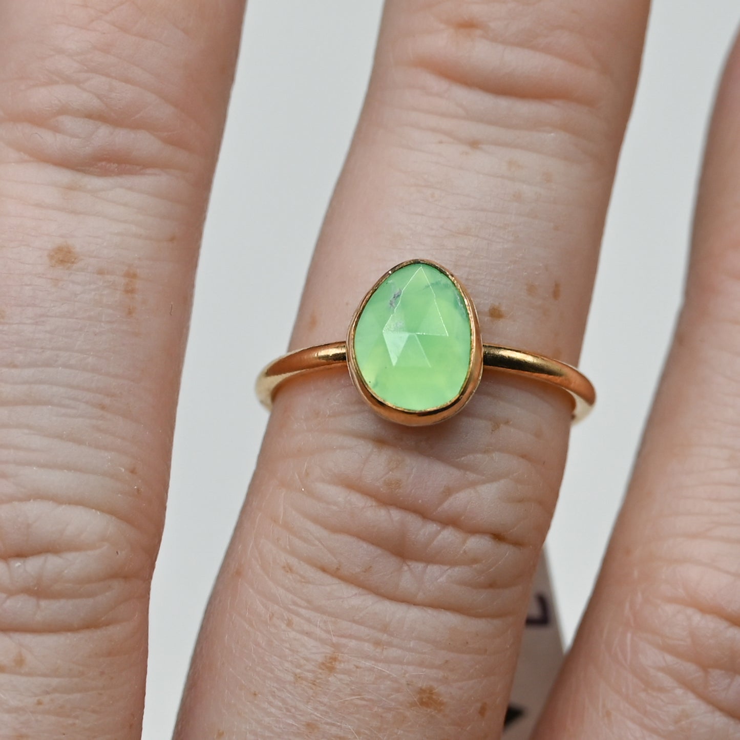 Gold fill rose cut chrysoprase size 7