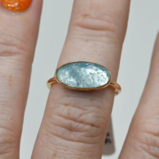 Gold fill horizontal rose cut aquamarine size 7.25