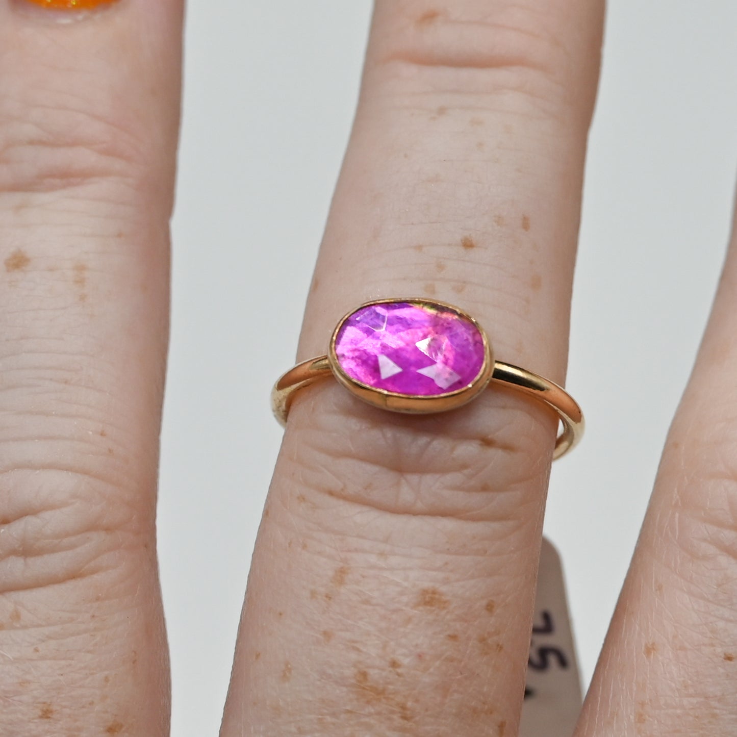 Gold fill horizontal rose cut ruby size 7.5