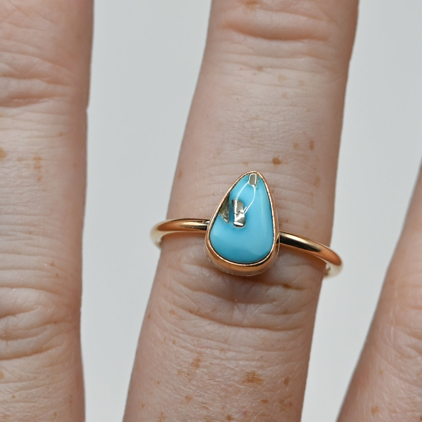 Gold fill sonoran gold turquoise with pyrite inclusion size 7.75