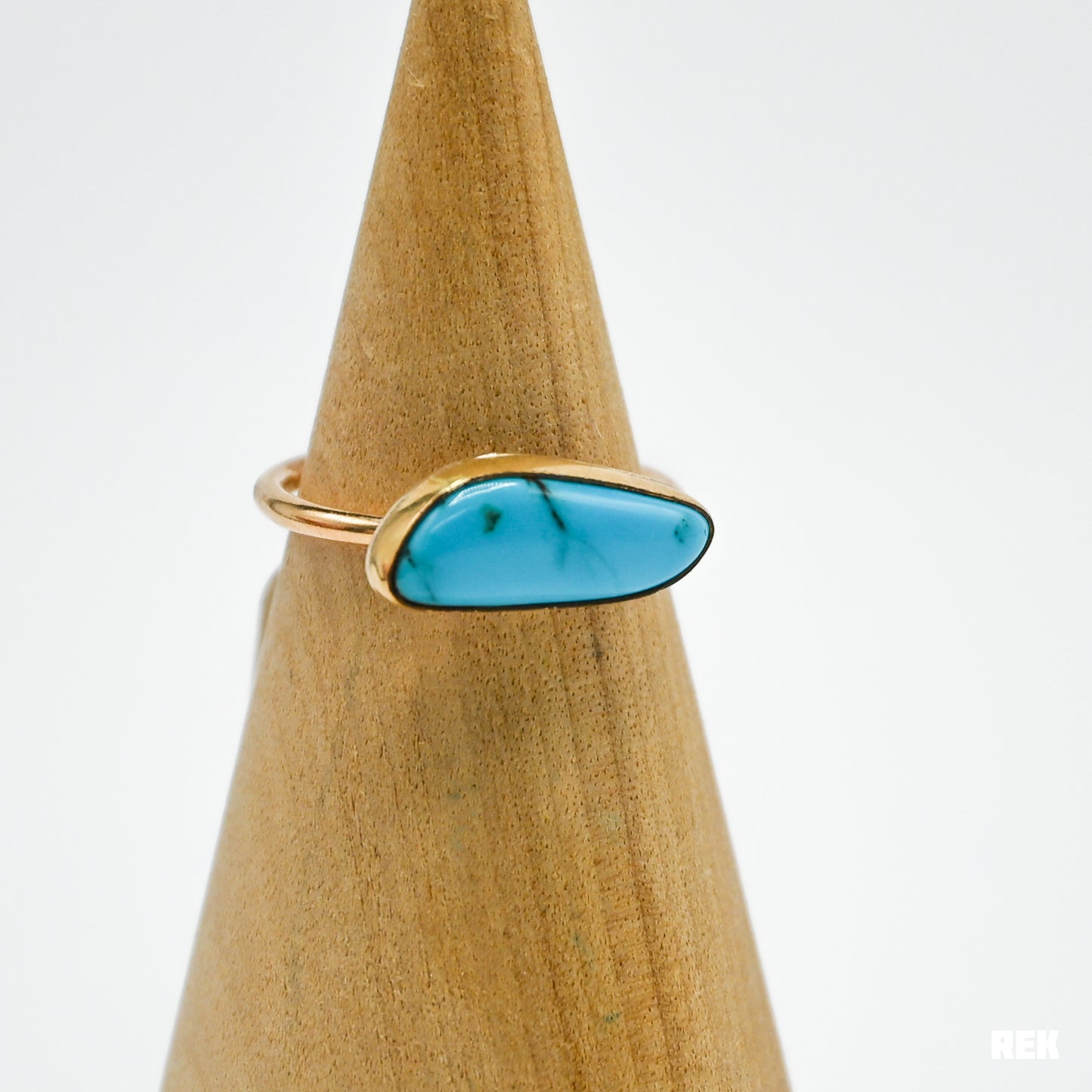 Gold fill horizontal sierra nevada turquoise size 6.75