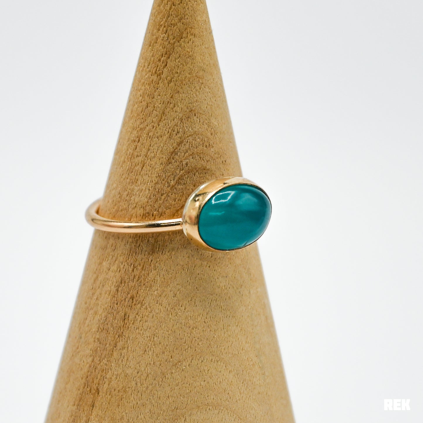 Gold fill horizontal oval Amazonite size 8