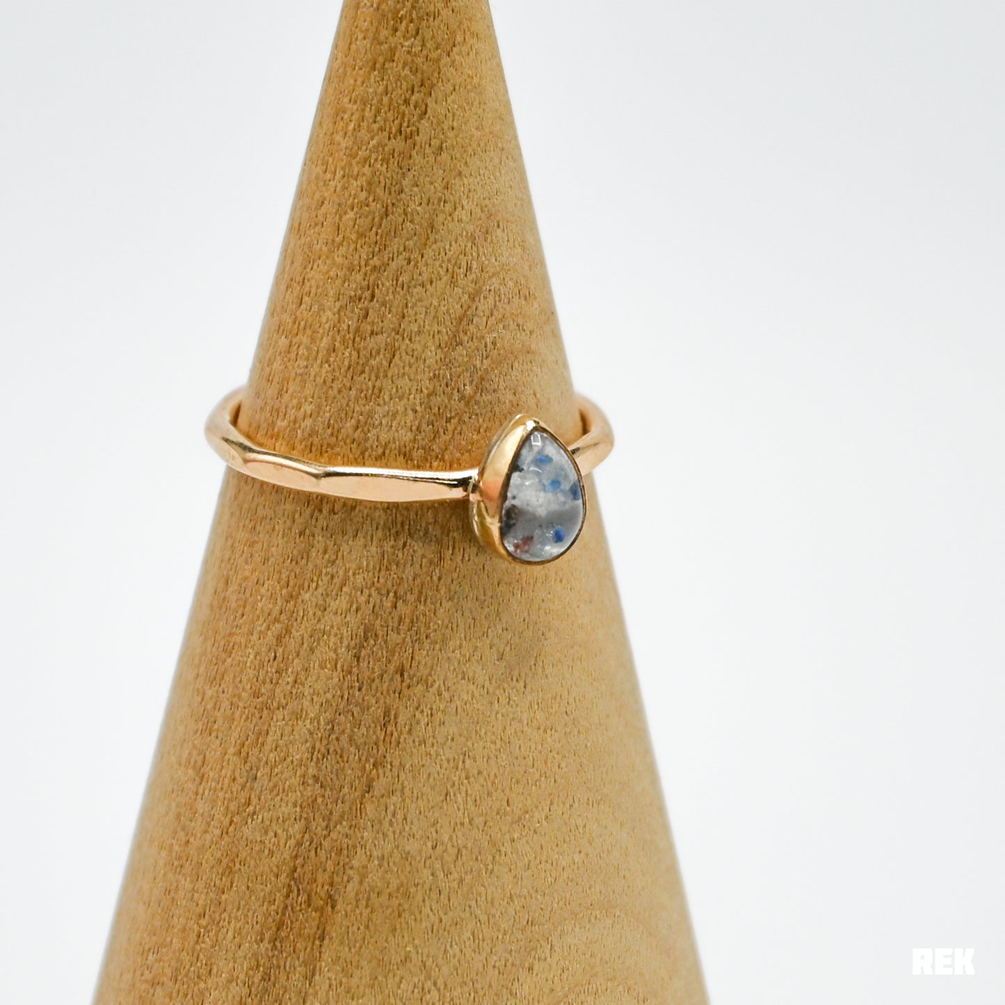 Gold fill medusa quartz size 7.75