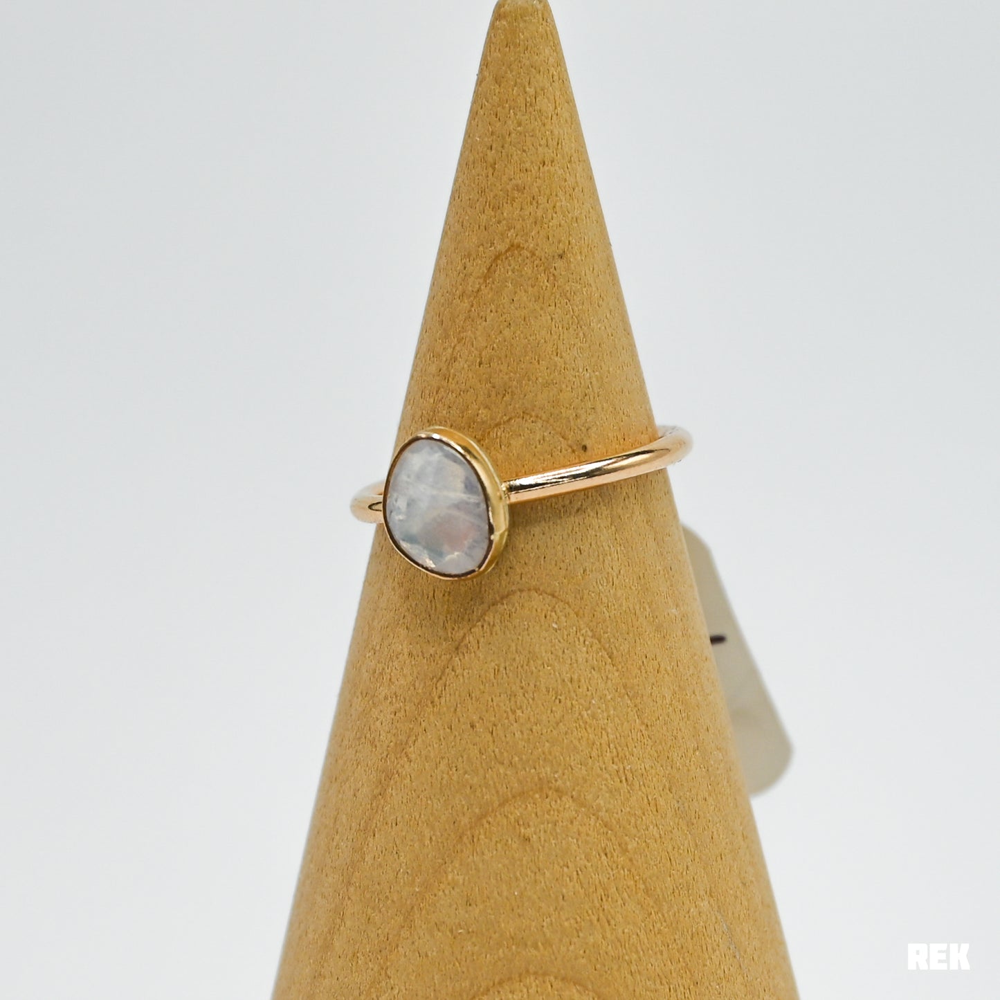 Gold fill rose cut rainbow moonstone size 6