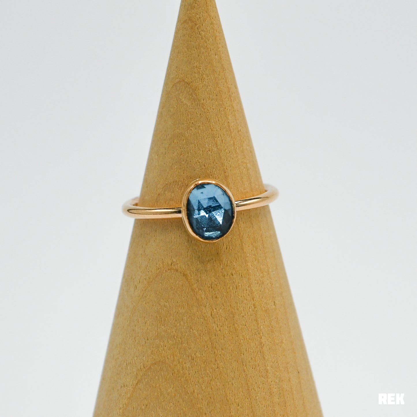 Gold fill rose cut London blue topaz size 7.25