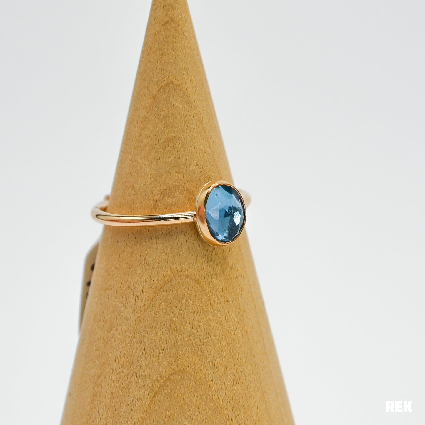 Gold fill rose cut London blue topaz size 7.25