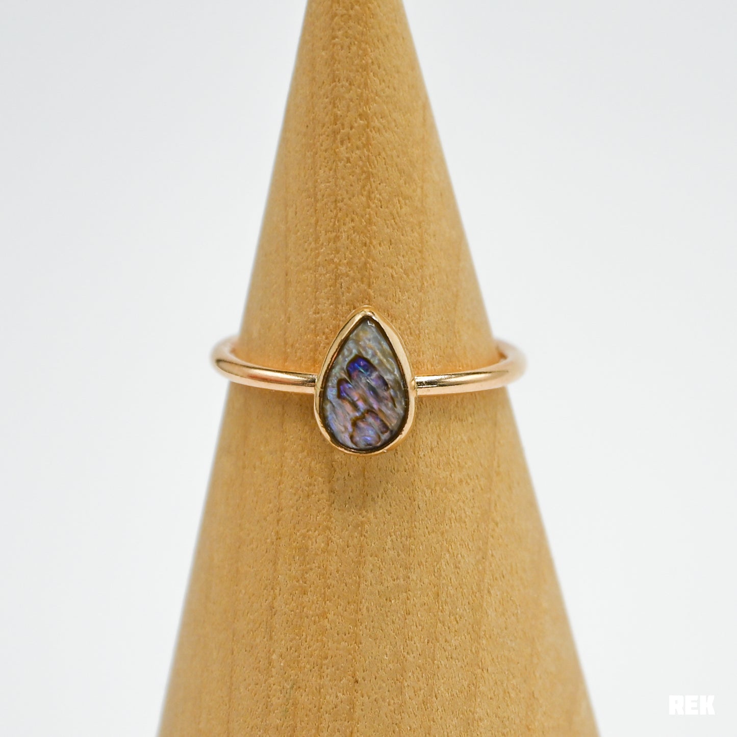 Gold fill pear abalone shell size 8.25