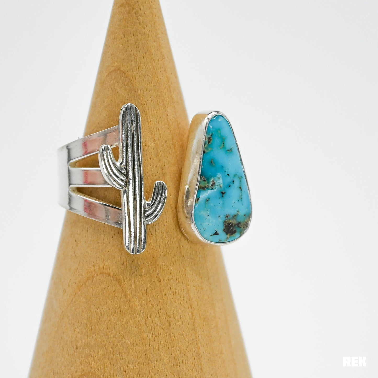 Adjustable turquoise mountain and cactus size 7.25
