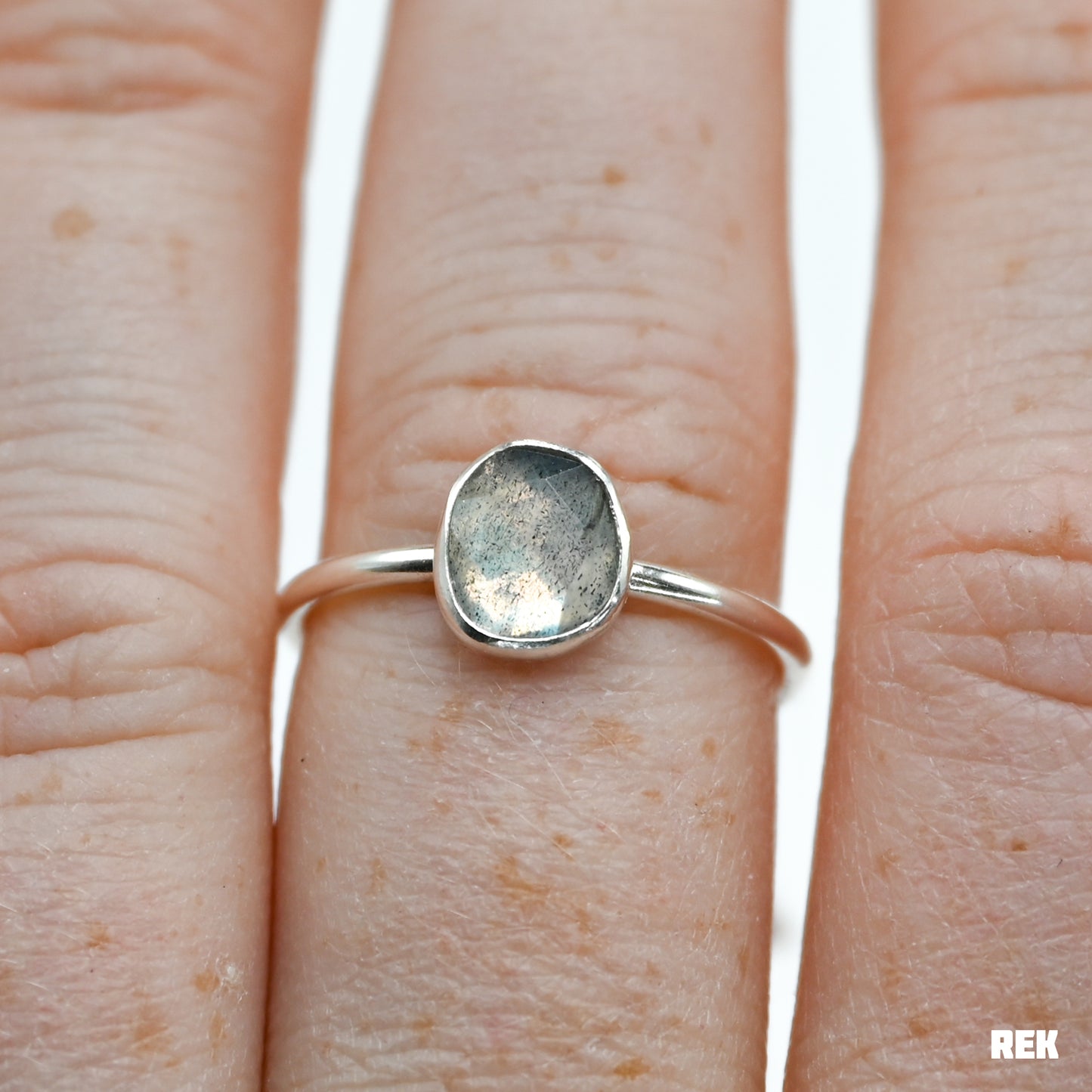 Rose cut labradorite size 7.5